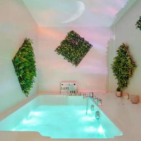 Escale Caux Cooning**** Charme Et Balneo Etretat Appartement Buitenkant foto