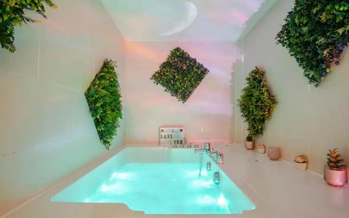 Escale Caux Cooning**** Charme Et Balneo Etretat Appartement Buitenkant foto